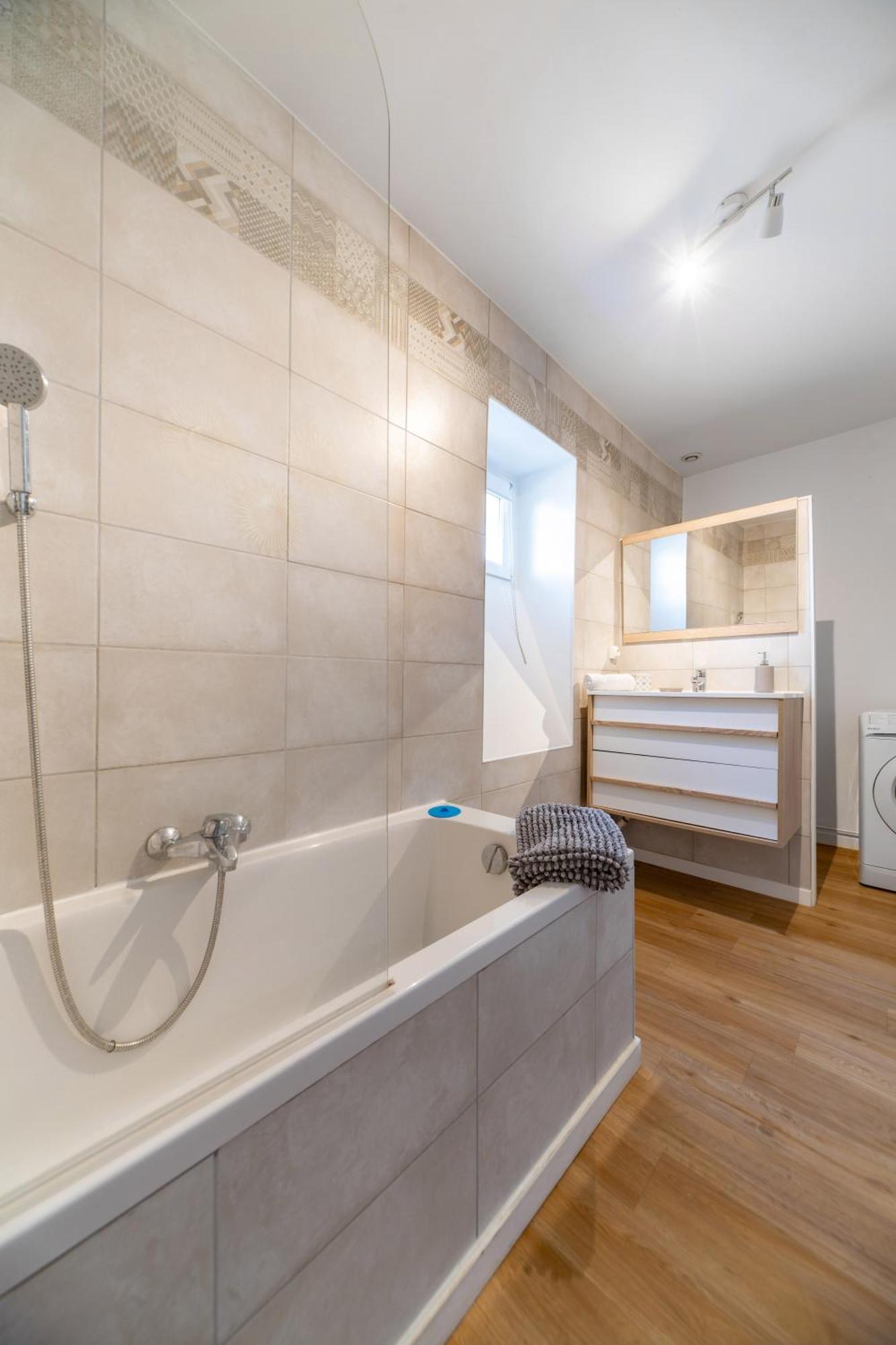 Le Celestin - Appartement 2 Chambres Avec Jardin En Centre Ville ヴィシー エクステリア 写真