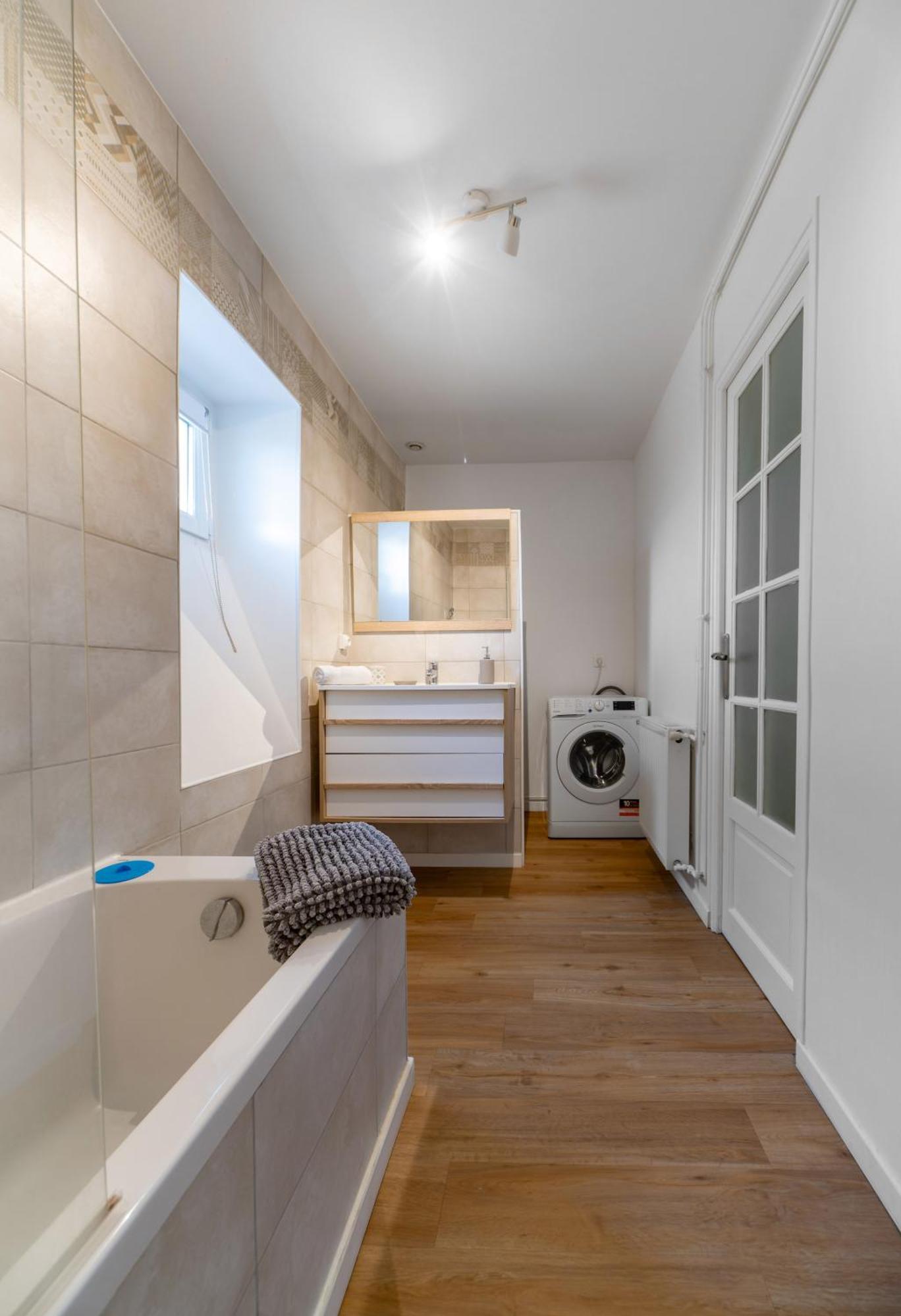 Le Celestin - Appartement 2 Chambres Avec Jardin En Centre Ville ヴィシー エクステリア 写真